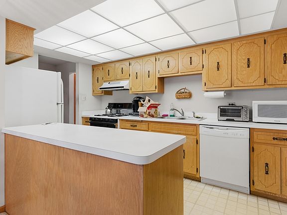 4th image of 7811 160th St