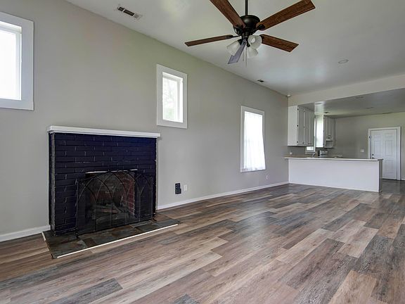 3rd image of 808 N Mccanse Street