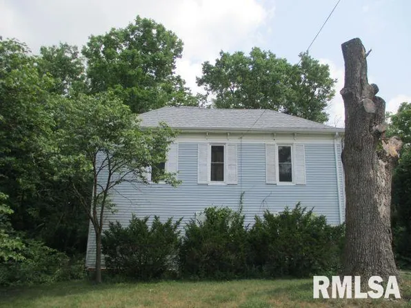 324 S 10th St, Hamilton, IL 62341
