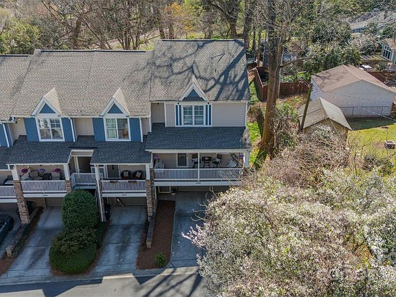 2nd image of 2953 Craftsman Ln