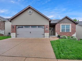 183 Blue Water Dr, O'Fallon, MO 63366