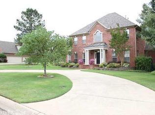 1815 Centennial Club Dr, Conway, AR 72034