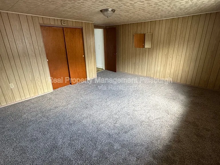 2812 Edwards Way — Photo 9