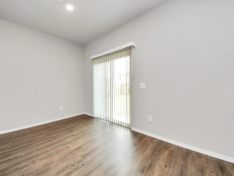 21235 Memorial Vista Dr — Photo 9