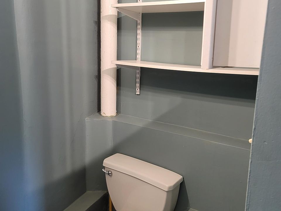 1st image of 270 Hudson St Floor 1