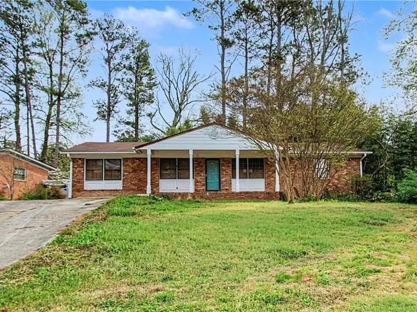 3970 Joanne Ct, Forest Park, GA 30297