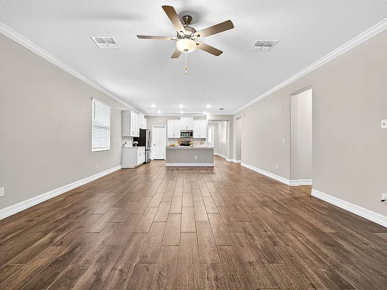 19462 Forest Garden Ct — Photo 15