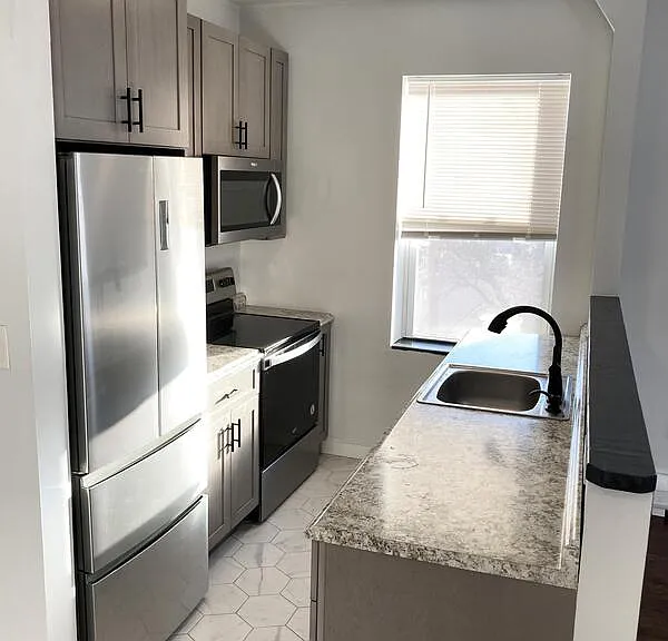 24-26 Academy St — Photo 1