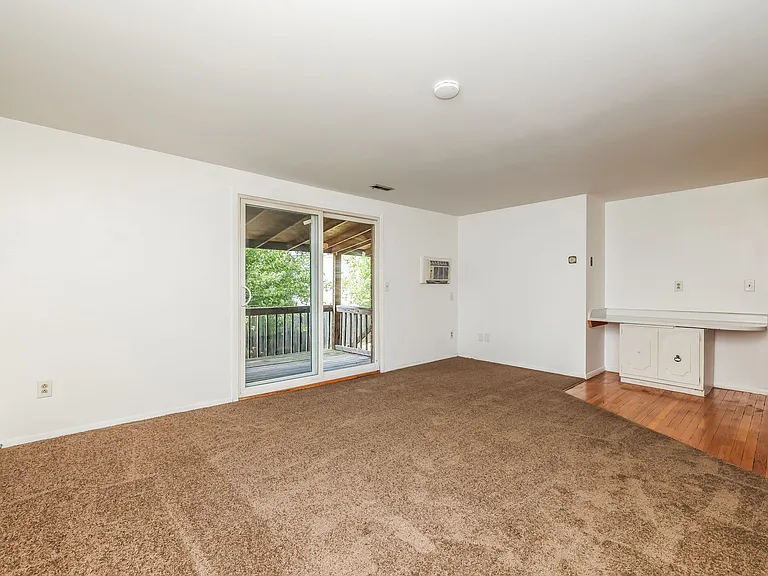 3611-3625 Charlotte Dr — Photo 4