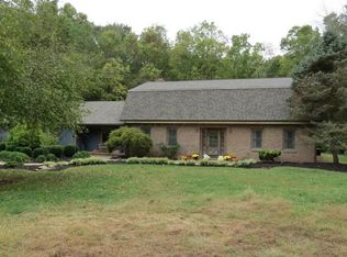 18129 Winchester Rd, Ashville, OH 43103