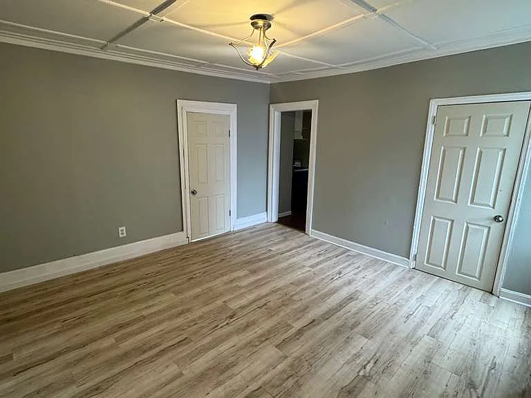 305 Jackson St #1 — Photo 18