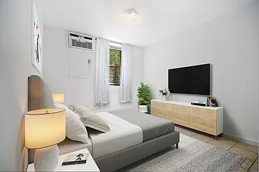 Rented by (Legacy) Elegran