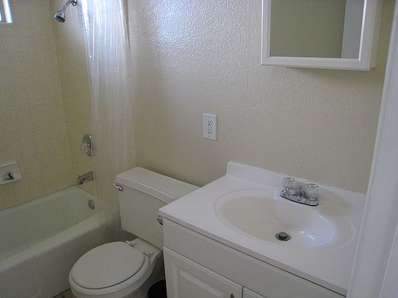 5th image of 3405-7 Marlborough Ave