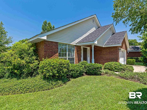 3rd image of 205 Spring Lake Dr
