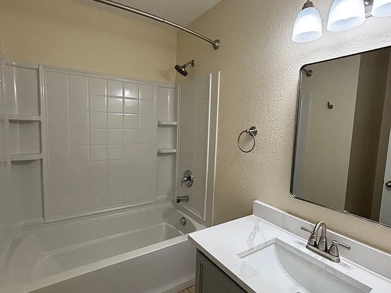 8119 Lost Canyon Trl — Photo 8