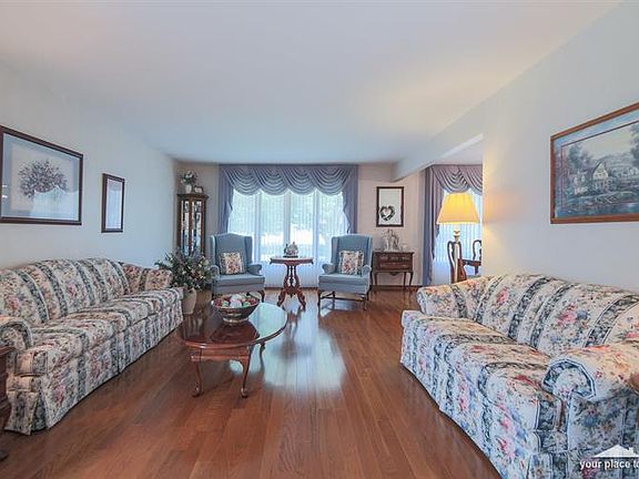 4th image of 16433 Blossom Ln
