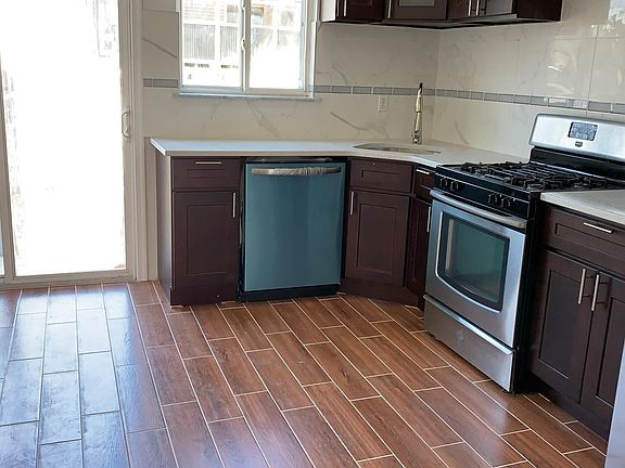 5th image of 117A Hett Ave