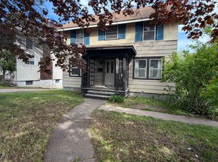 1828 Woodland Ave, Duluth, MN 55803