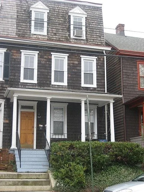 167 King George St #2
