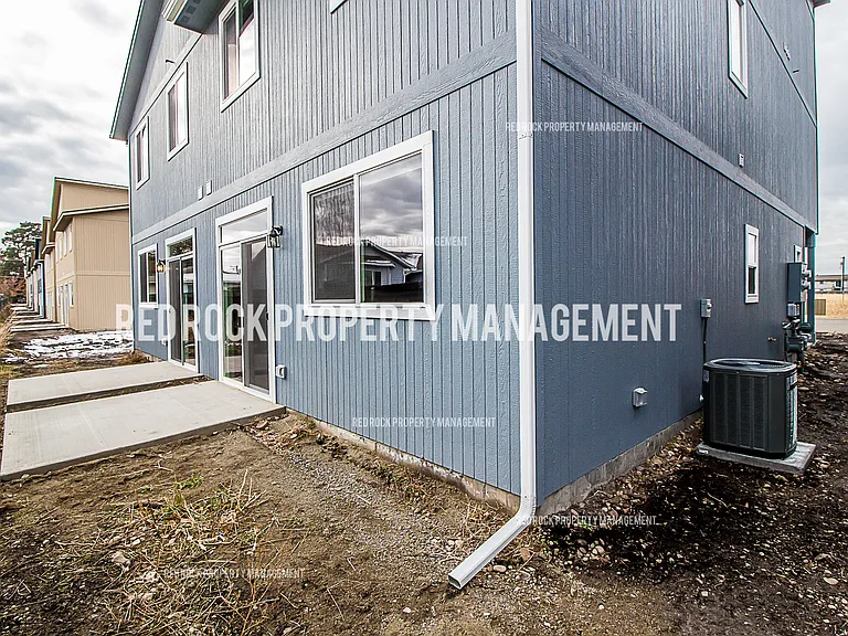 201 S Woodlawn Ln #1 — Photo 2