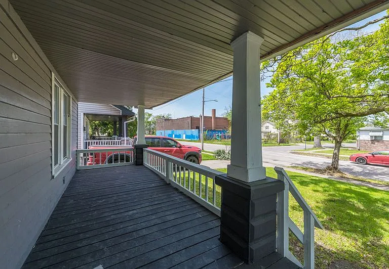13302 Melzer Ave — Photo 3