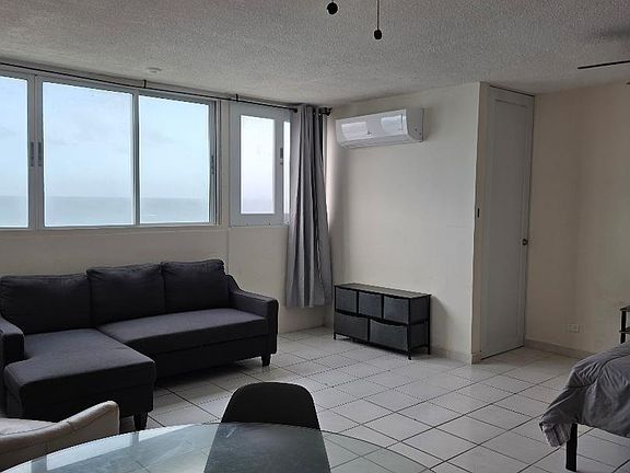 2nd image of 1479 Ashford Ave #2011