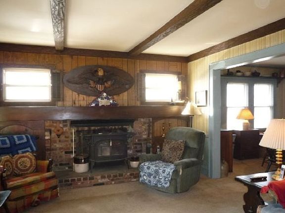 3rd image of 1078 Lynn Pl