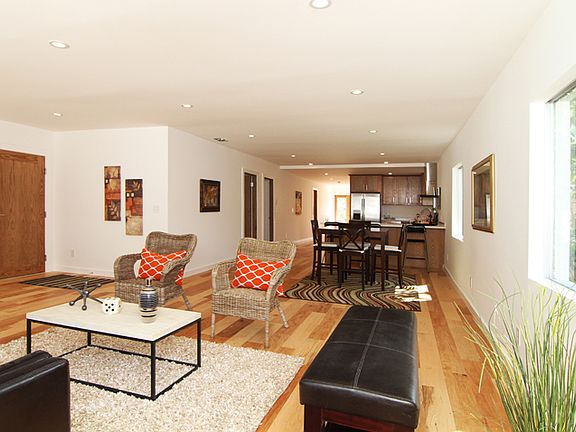 5th image of 620 S Ave 60