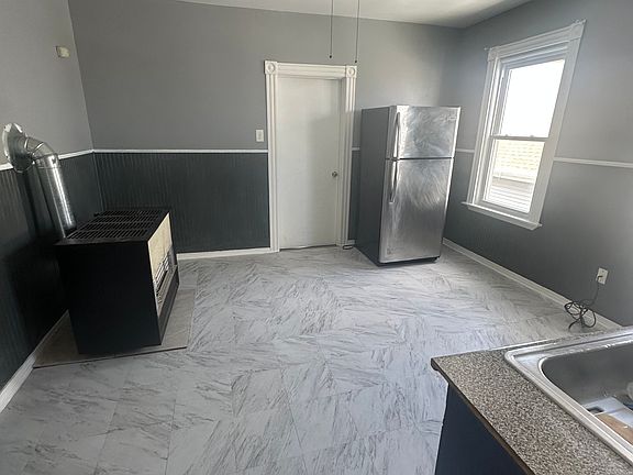 3rd image of 12 Cleveland St #2