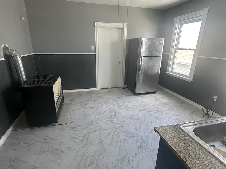 12 Cleveland St #3 — Photo 7