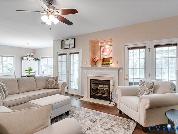 2nd image of 6021 Jenkins Bluff Ln