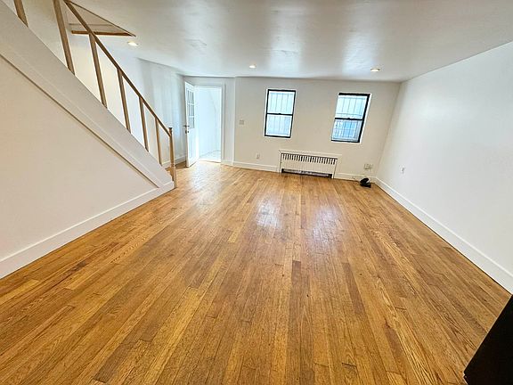 2nd image of 678 4th Ave #1