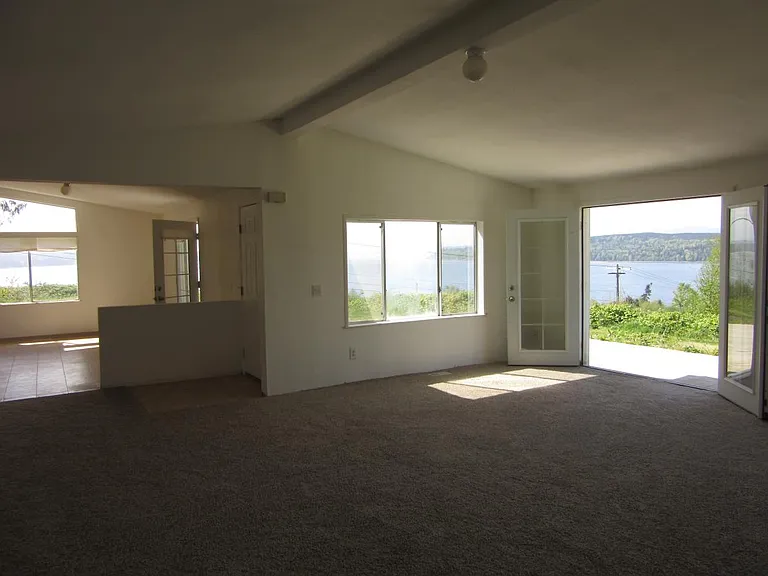 1725 Shine Rd — Photo 7
