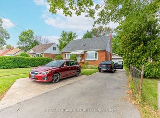 25 Carene Ave, Hamilton, ON L8K 3W3
