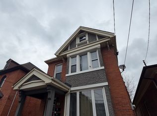 221 Stinson St #1, Hamilton, ON L8N1T5