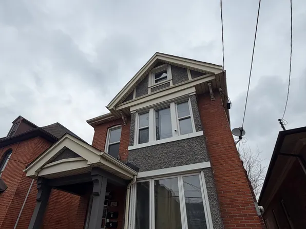 221 Stinson St #1, Hamilton, ON L8N 1T5