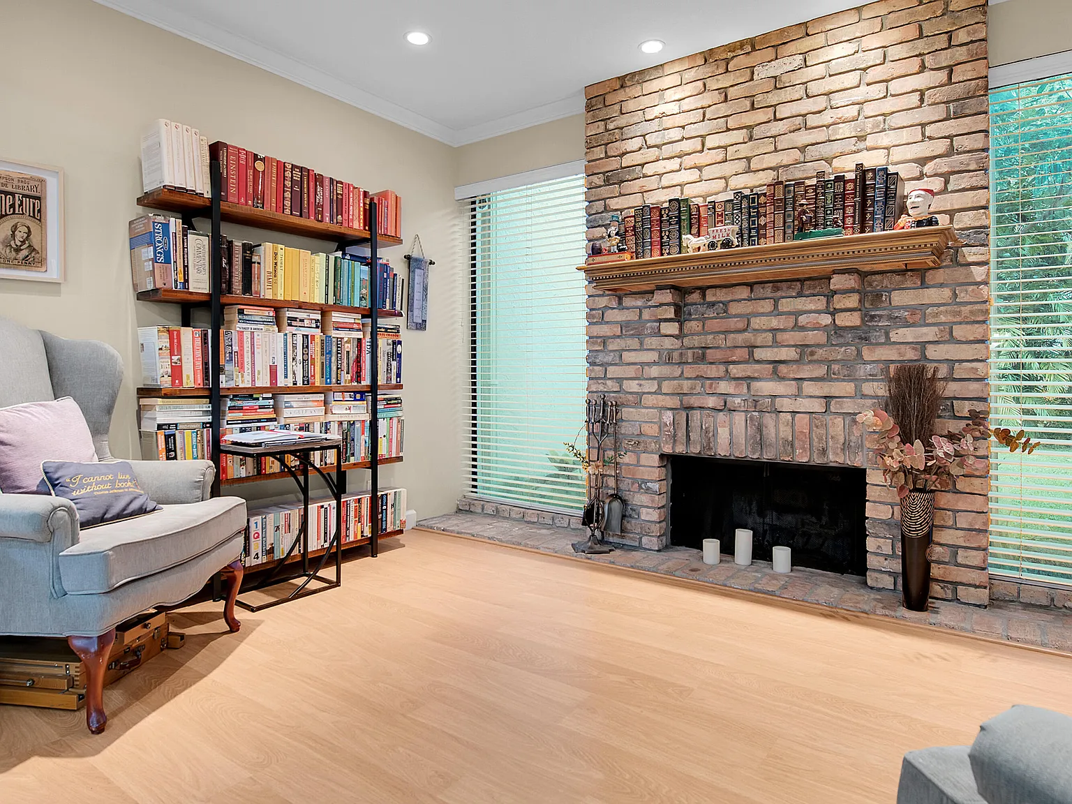 3 bed, 3.0 bath, 2078 sqft, $4,000 — Photo 4