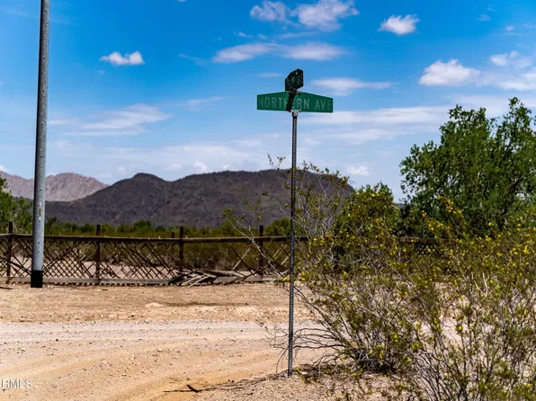 XX W Desert Cove Avenue #-, Tonopah, AZ 85354