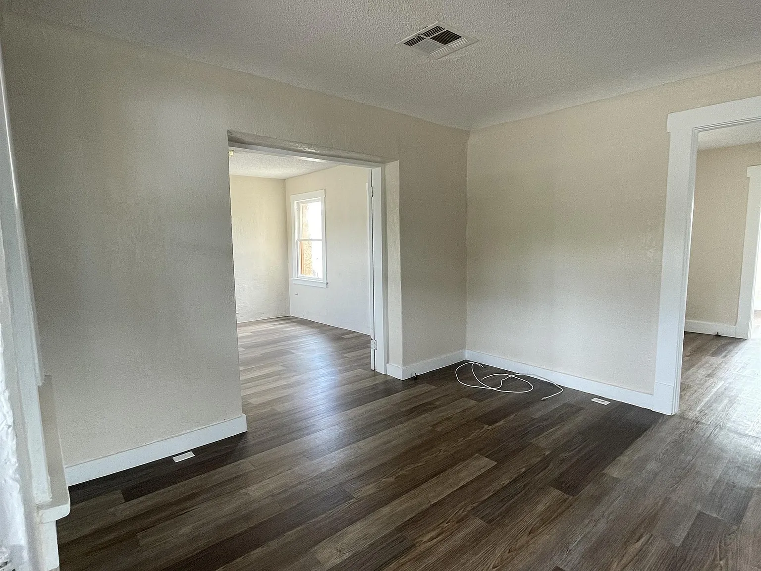 3522 Jackson - 1 — Photo 2