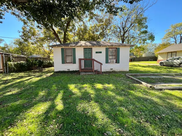 511 W Collins St, Denton, TX 76201