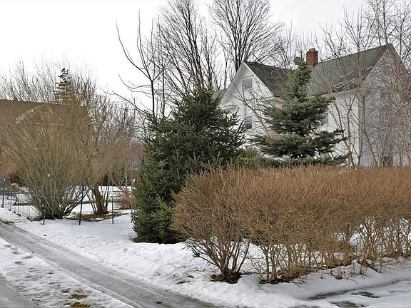 3rd image of 1701 Palister Ave