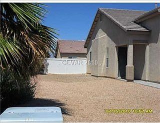3rd image of 3821 Melbourne Way