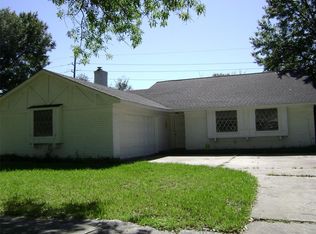 6615 Desert Rose Ln, Houston, TX 77086