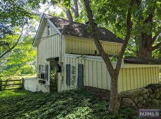 1174 Ramapo Valley Rd, Mahwah, NJ 07430