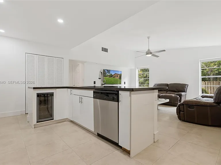 12106 Lymestone Way — Photo 8