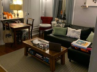 2126 Pine St #2F, Philadelphia, PA 19103