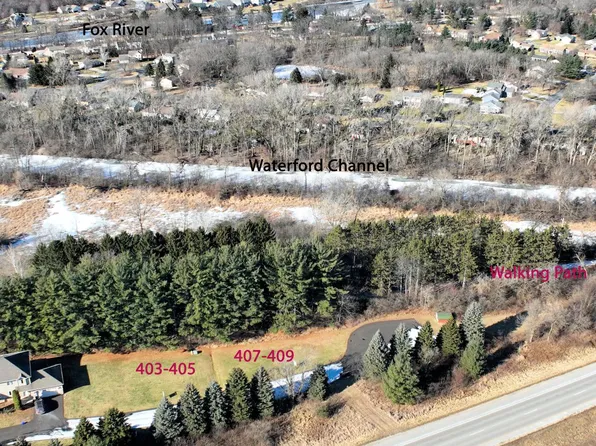 403 TRAIL OF PINES LANE #405, Burlington, WI 53105