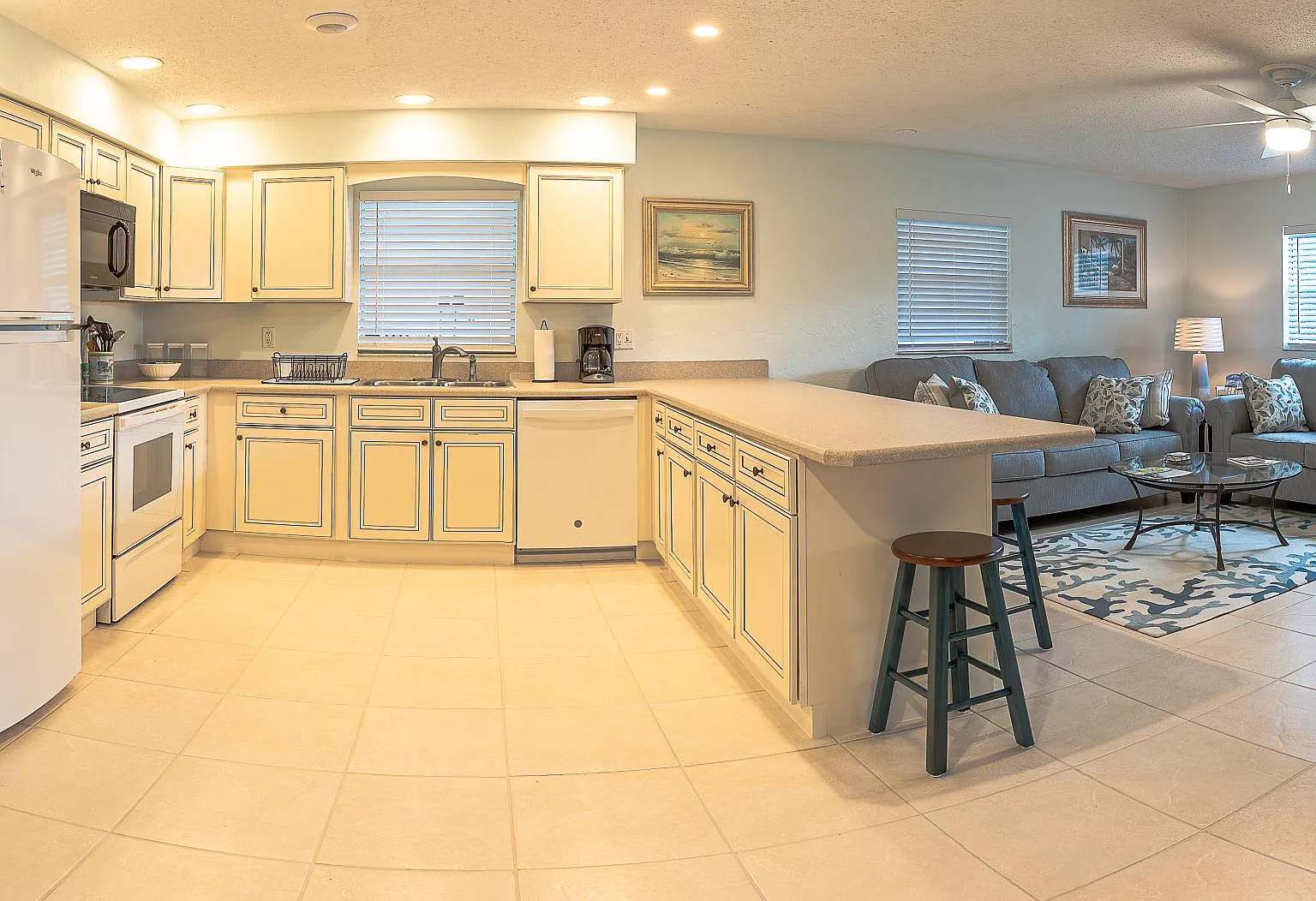 2 bed, 1000 sqft, $1,850 — Photo 3