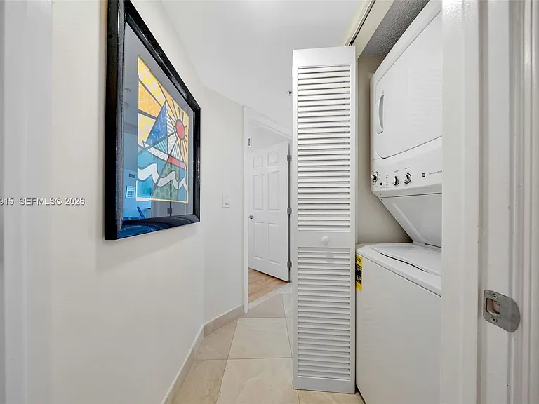 6301 Collins Ave #1708 — Photo 17