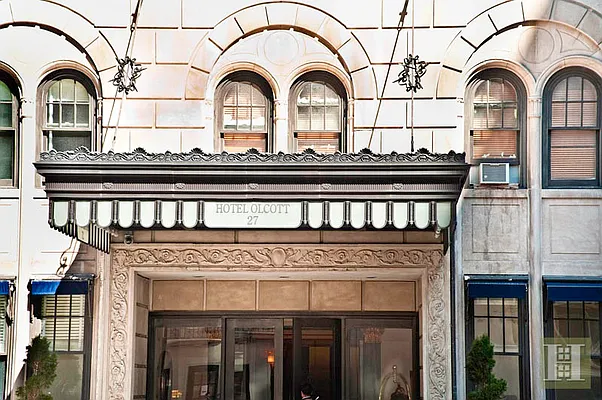 Rented by Halstead Real Estate | media 15